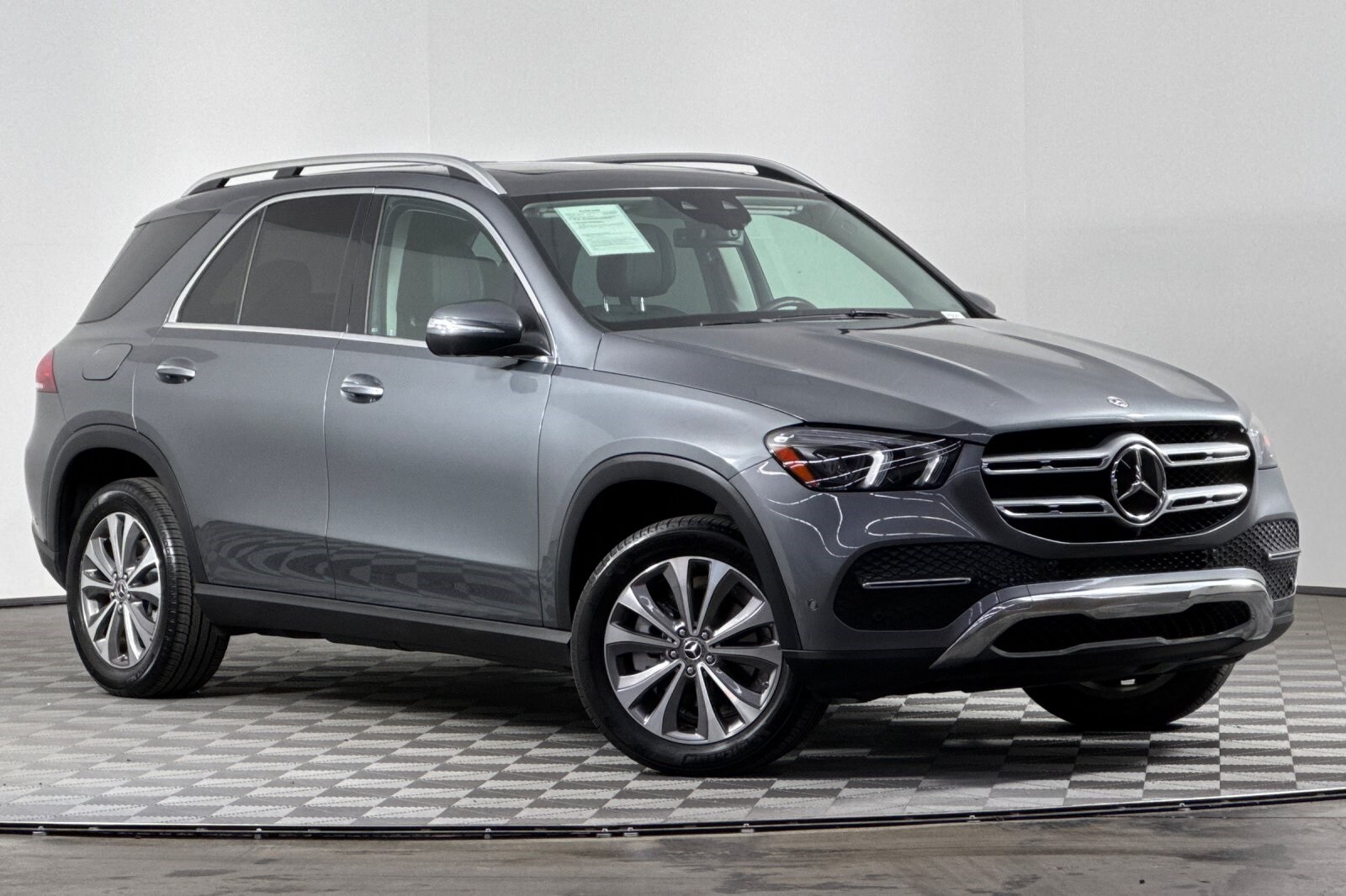 2023 Mercedes Benz GLE 350 4MATIC photo 2