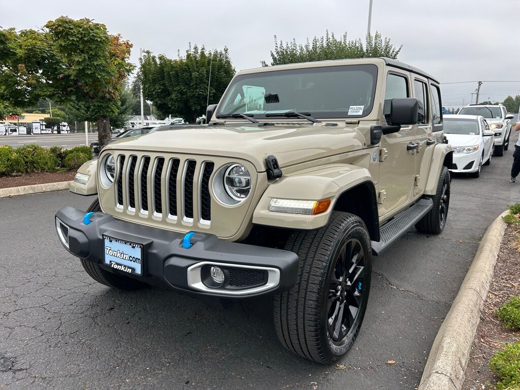 2022 Jeep Wrangler Unlimited Sahara 4xe photo 4