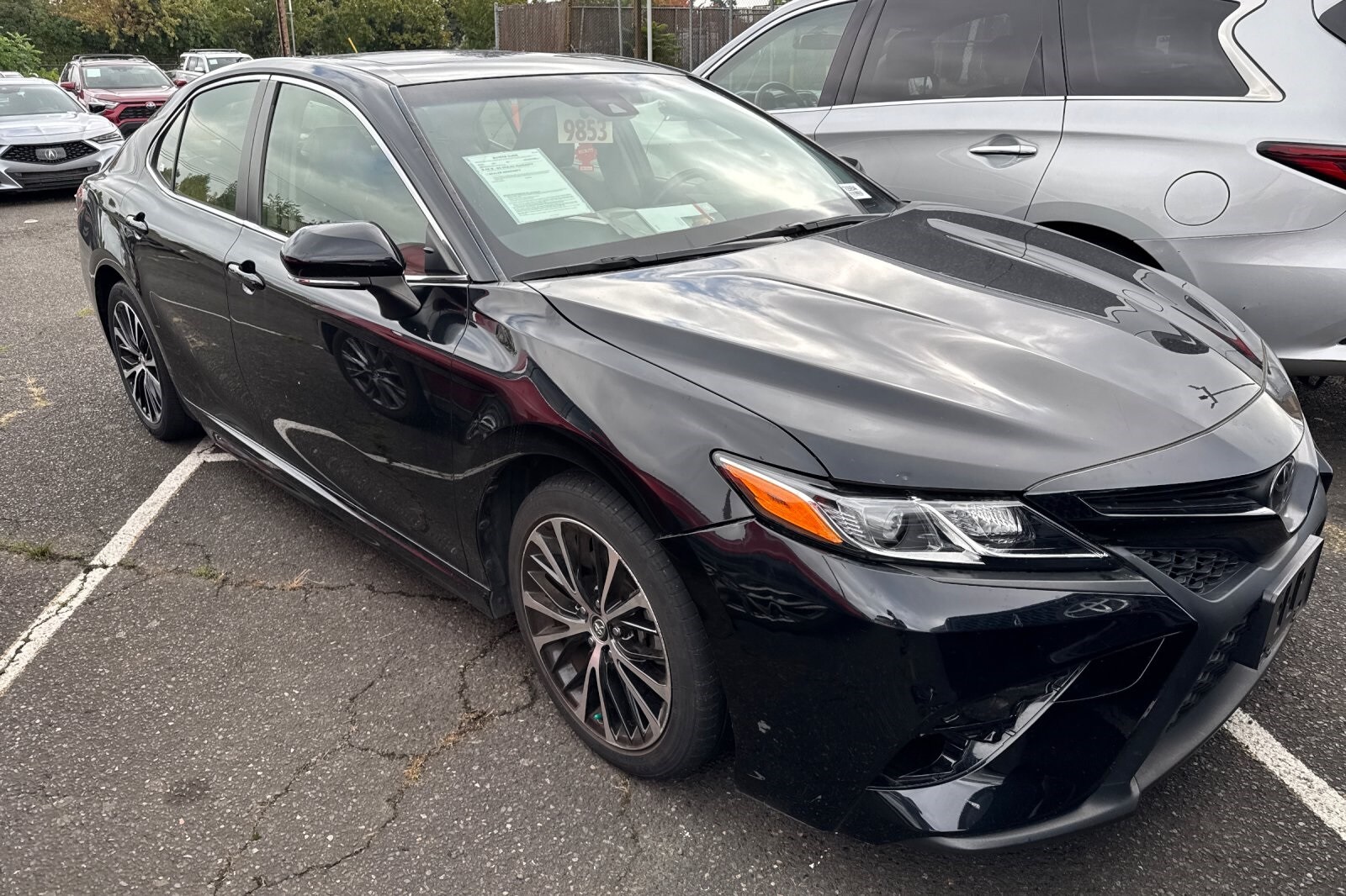 2018 Toyota Camry L photo 2