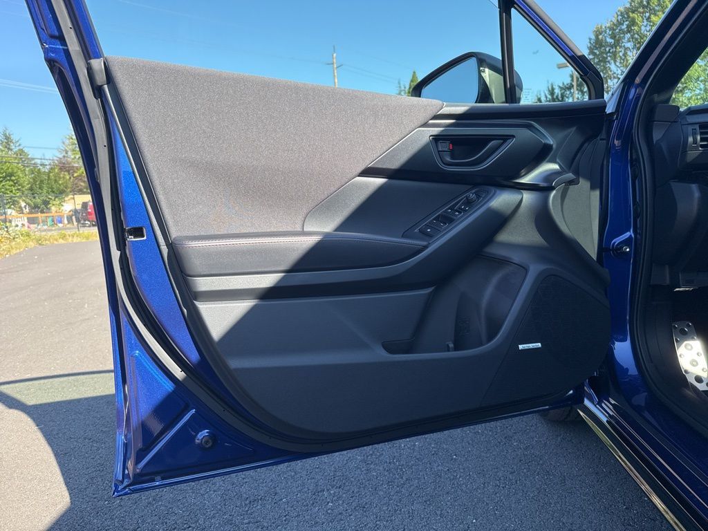 2025 Subaru Impreza RS - Photo 9