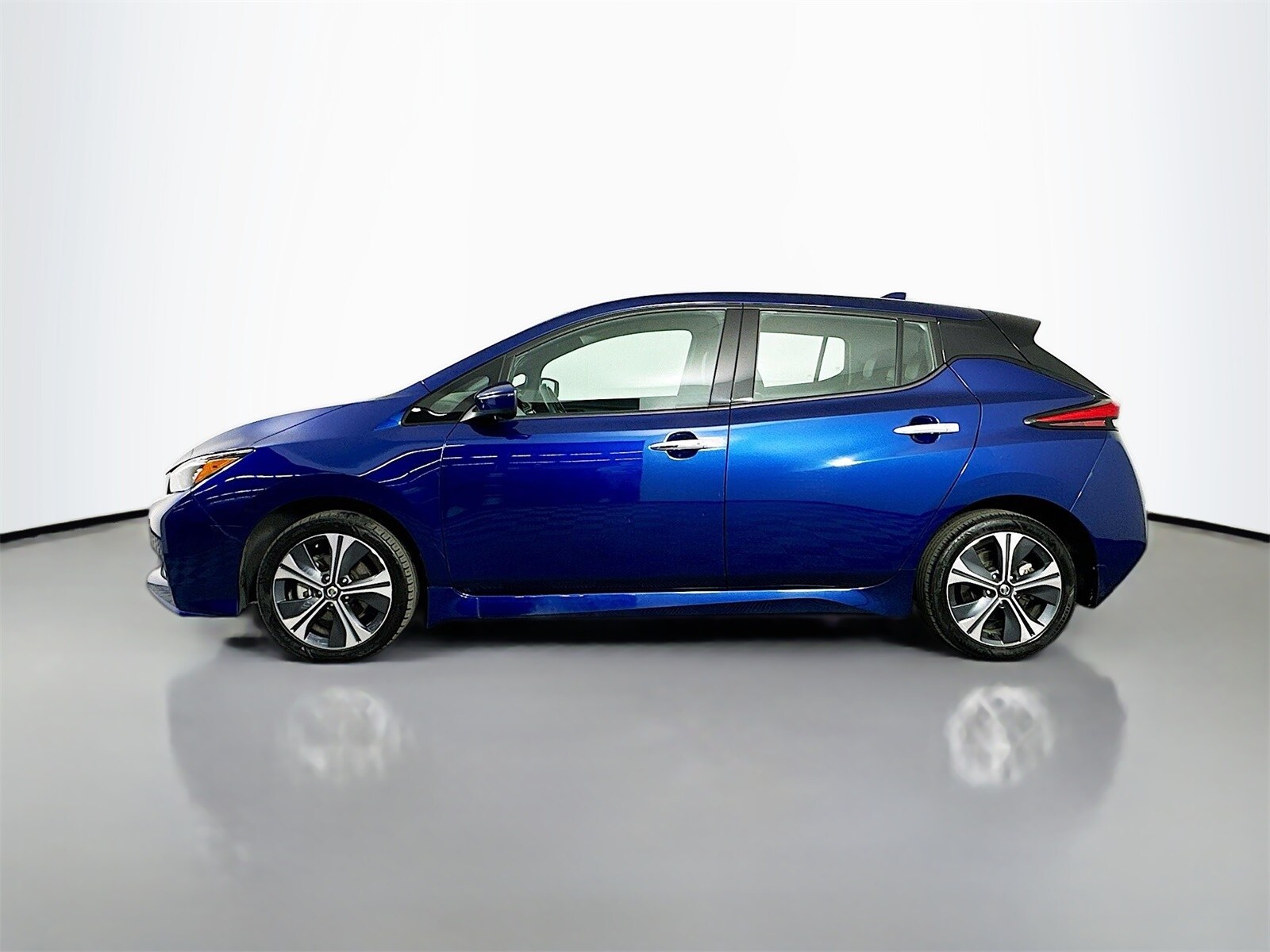 2020 Nissan Leaf SL Plus photo 4