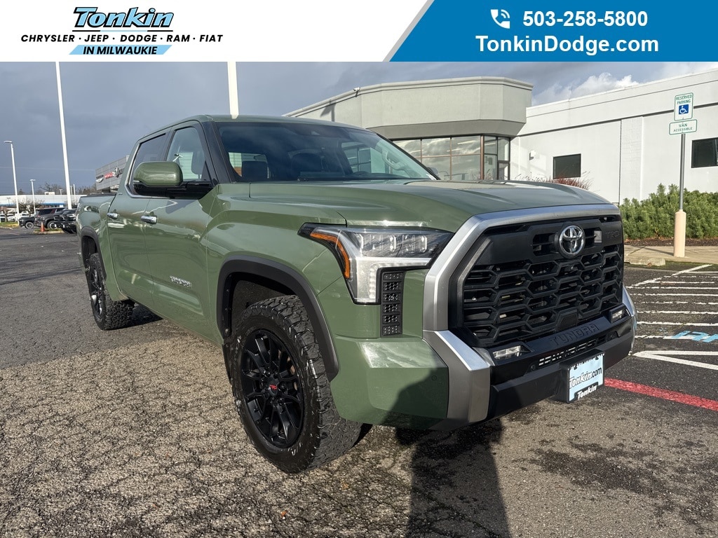 2022 Toyota Tundra Limited's photo