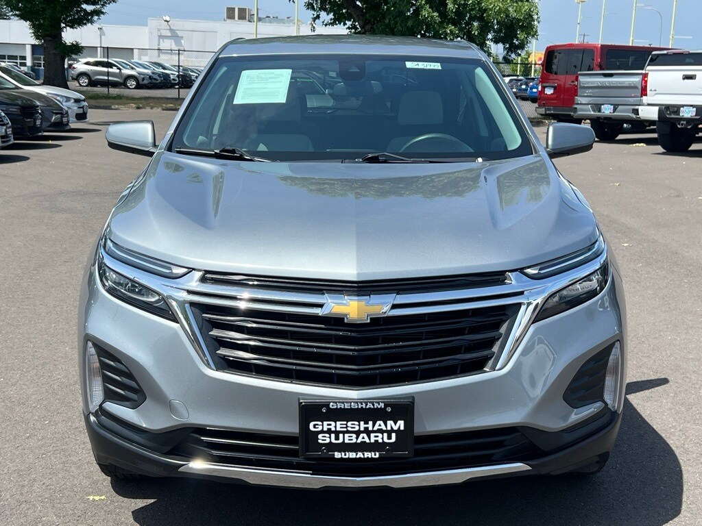 2023 Chevrolet Equinox LT photo 3