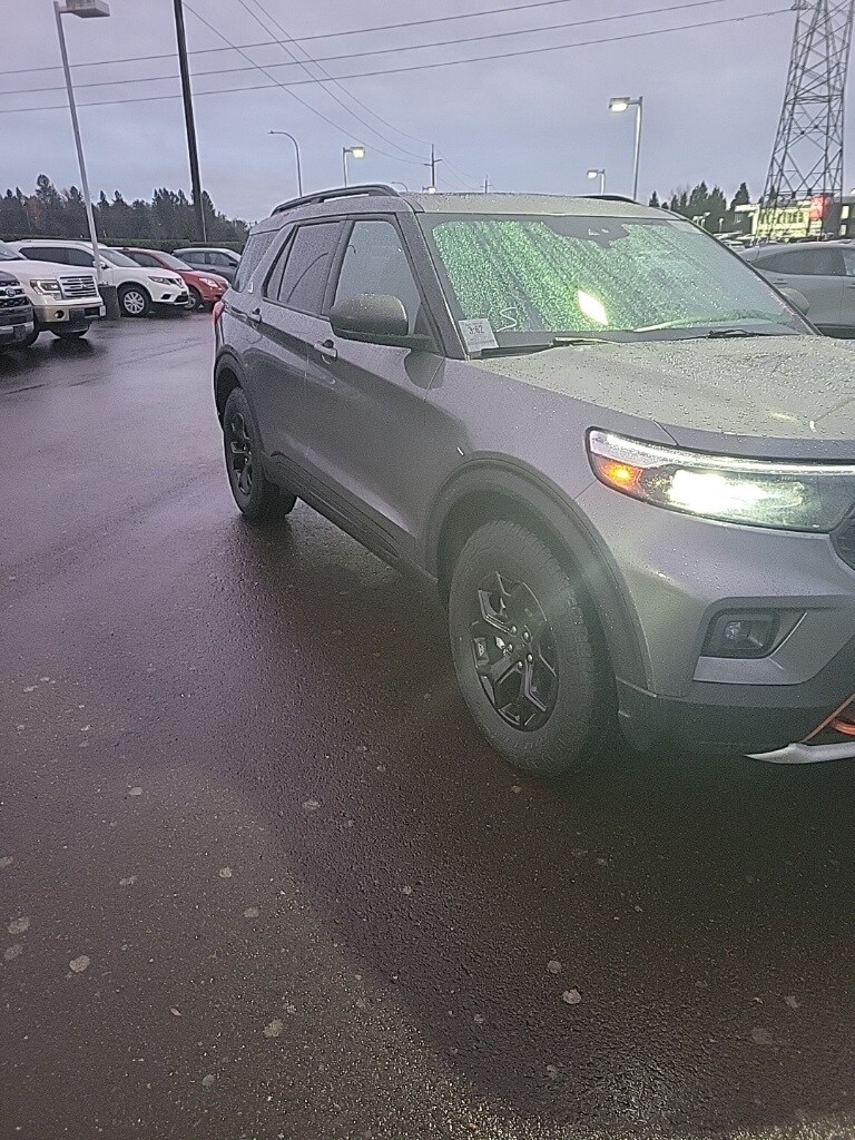 2022 Ford Explorer Timberline photo 2