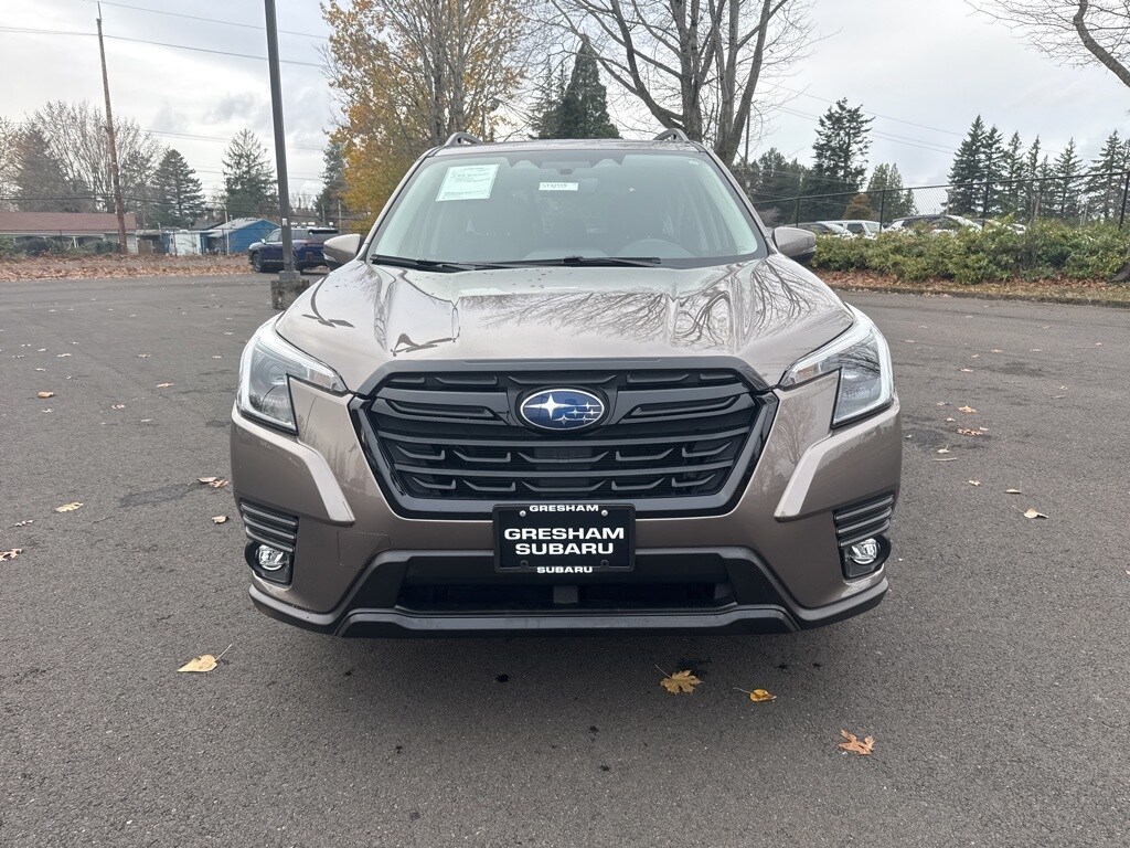 2024 Subaru Forester Limited photo 2