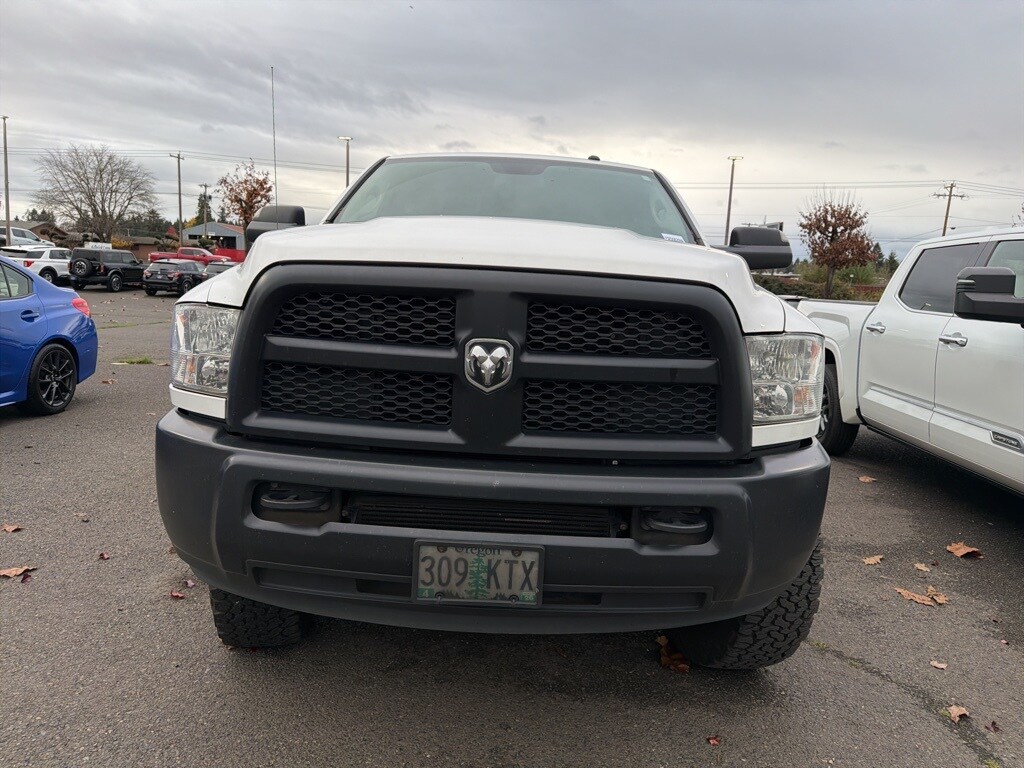 2018 Ram 3500 Tradesman photo 2