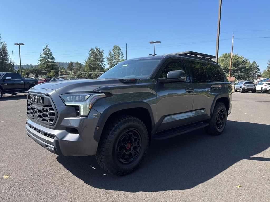 2023 Toyota Sequoia TRD Pro photo 3