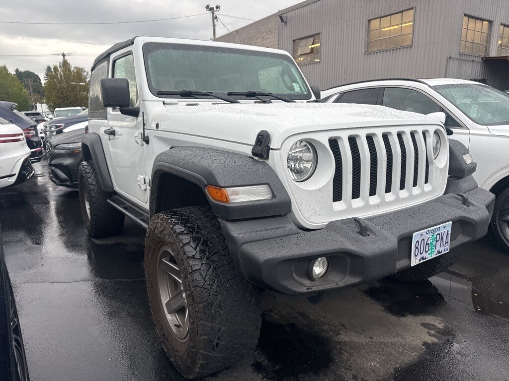 2019 Jeep Wrangler Sport photo 3