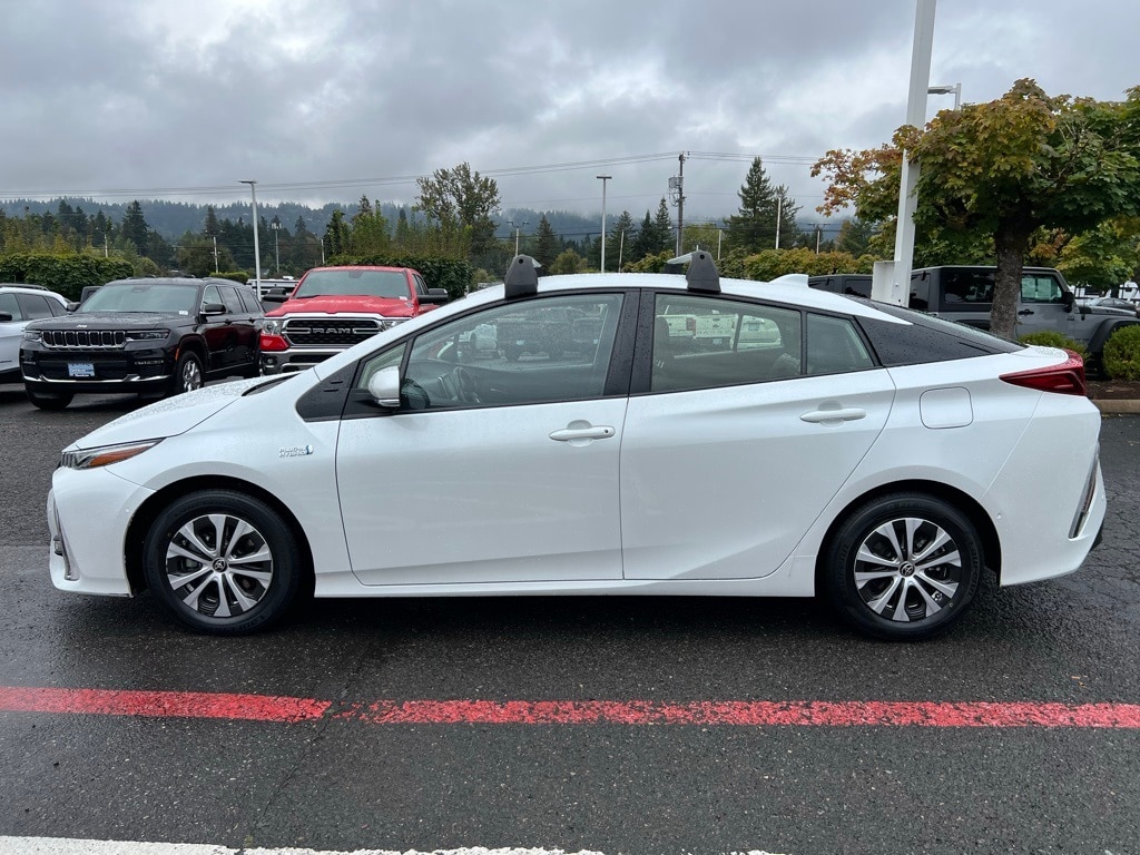 Used 2022 Toyota Prius Prime Limited Hatchback