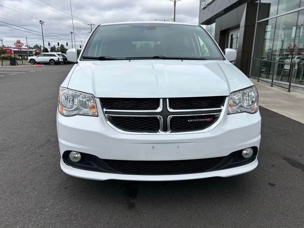 2019 Dodge Grand Caravan SXT photo 3