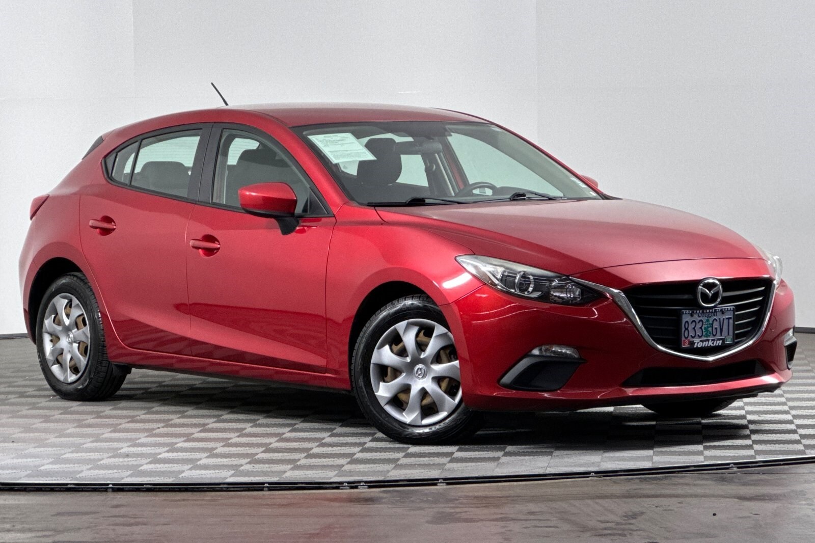2014 Mazda Mazda3 i Sport photo 2