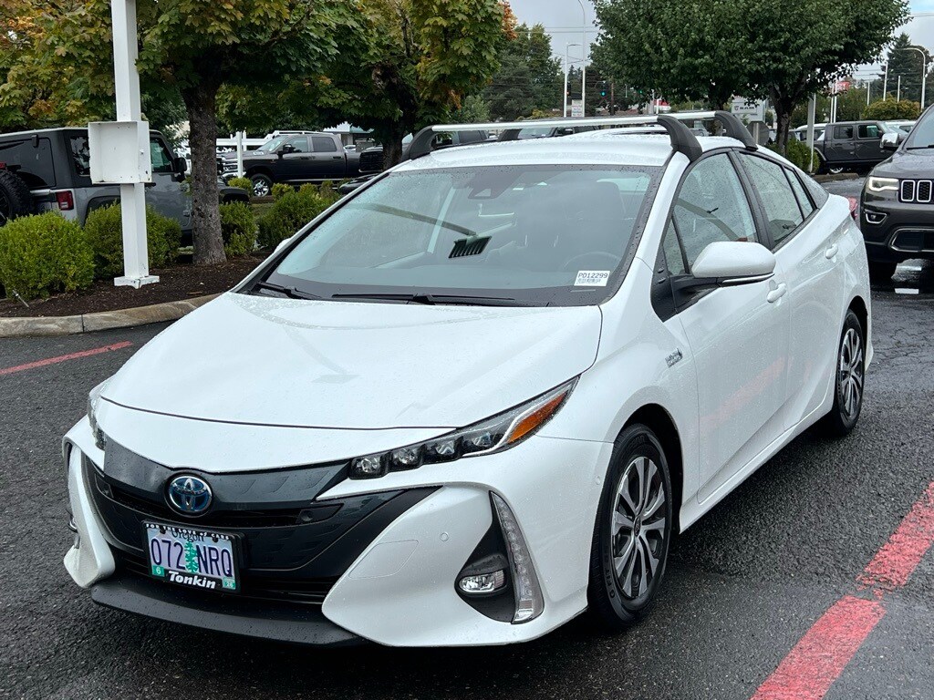 Used 2022 Toyota Prius Prime Limited Hatchback