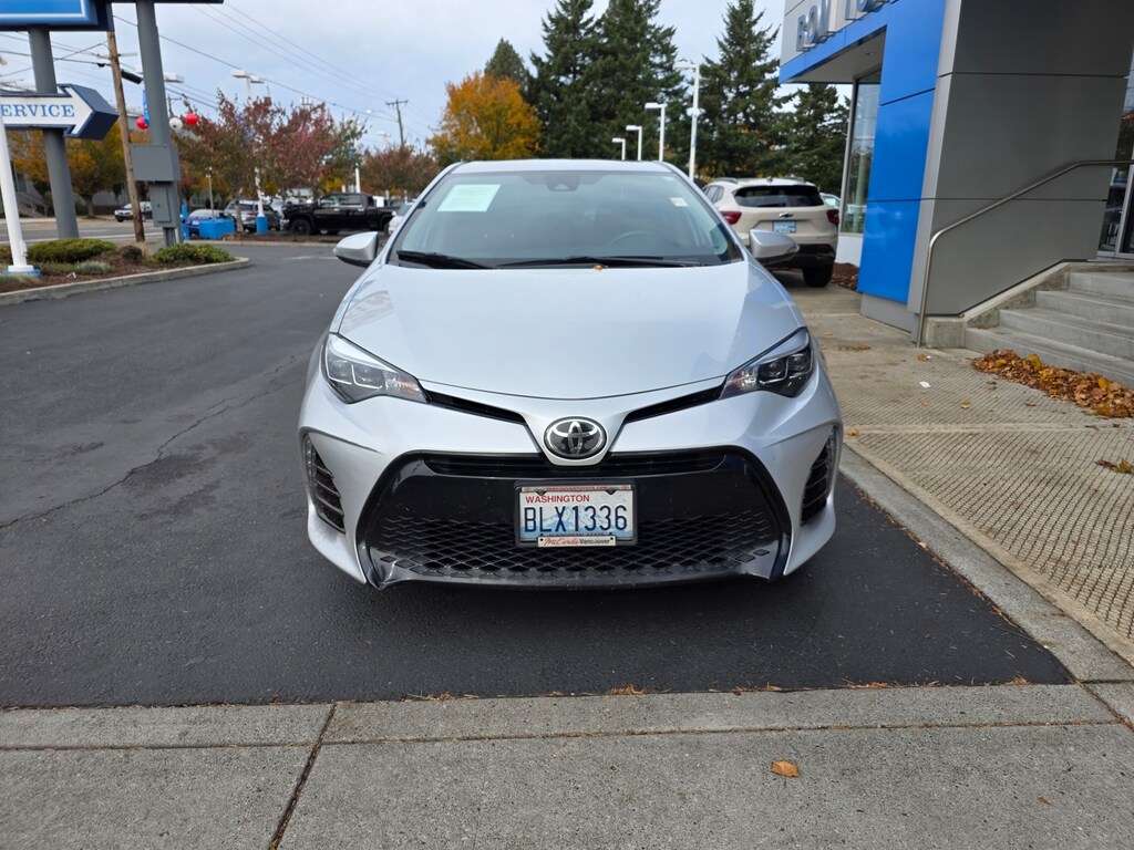 Used 2017 Toyota Corolla SE Sedan