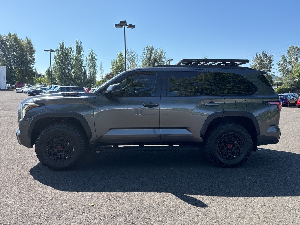 2023 Toyota Sequoia TRD Pro photo 4