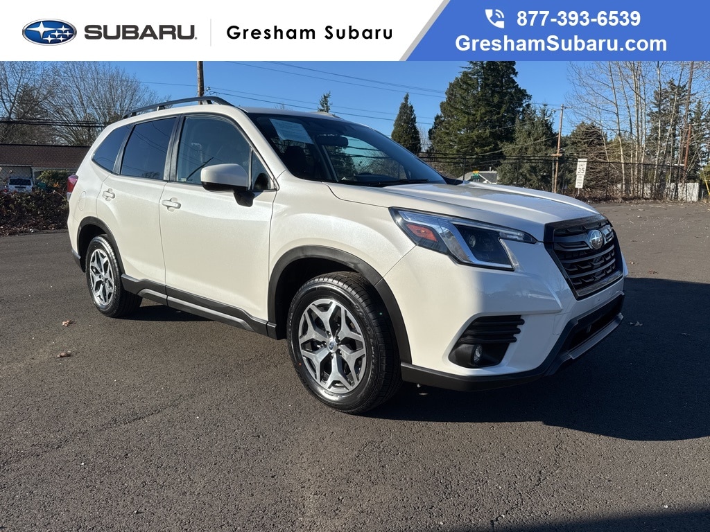 2024 Subaru Forester Premium's photo