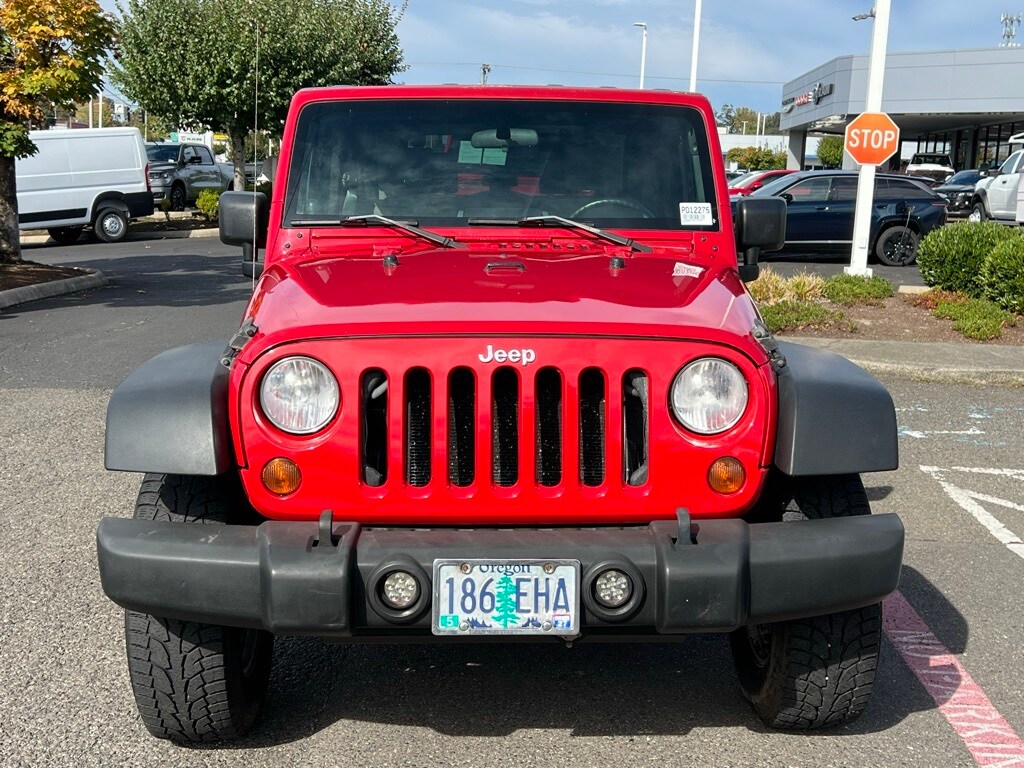 2009 Jeep Wrangler X photo 2