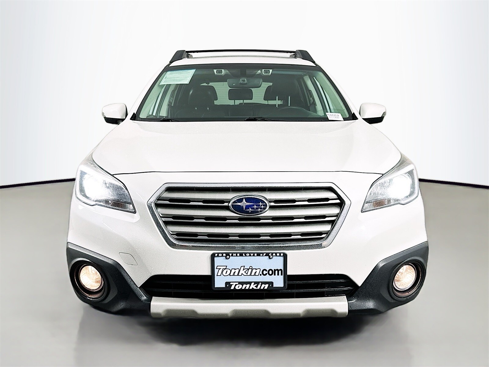 2017 Subaru Outback 2.5i photo 2