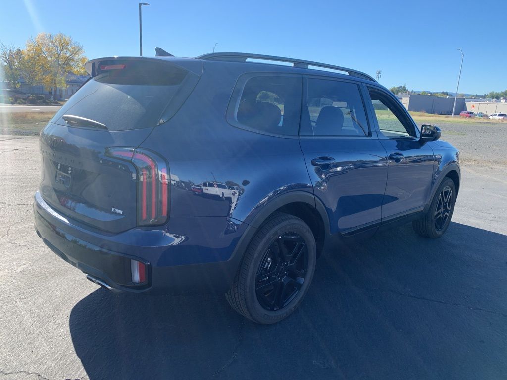 2025 Kia Telluride EX X-Line photo 3