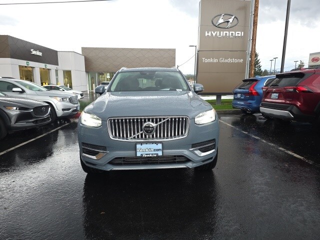 2022 Volvo XC90 Recharge T8 Inscription photo 2