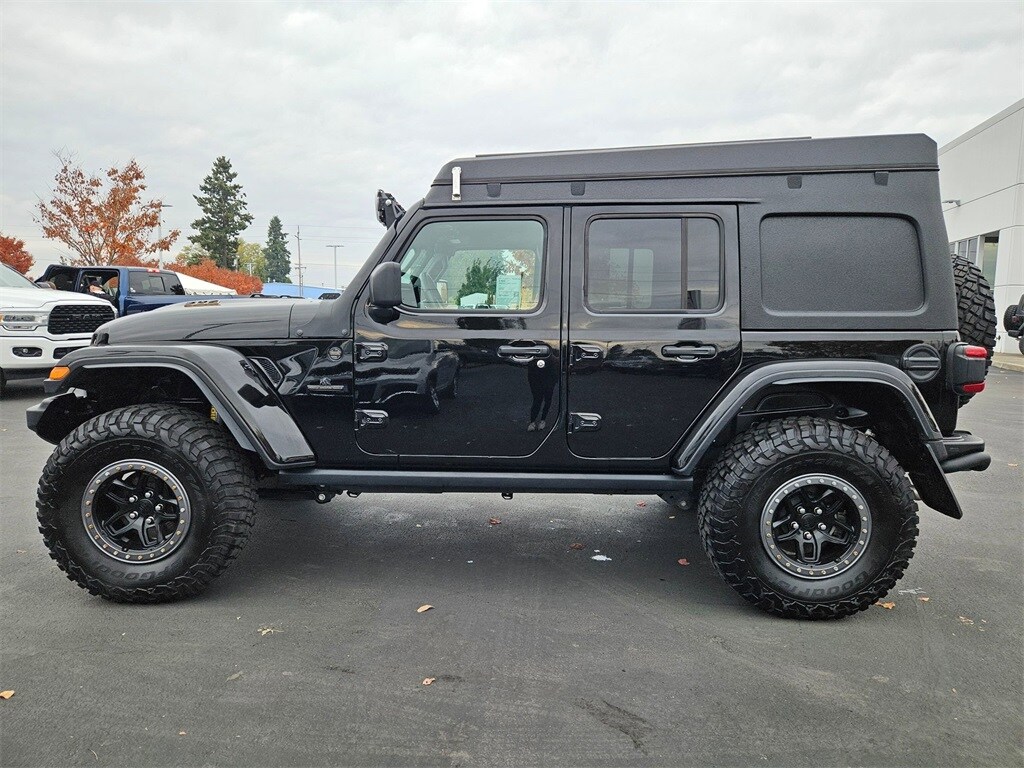 2024 Jeep Wrangler Rubicon 392 photo 3