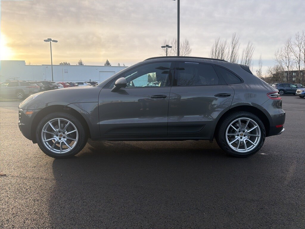 Used 2018 Porsche Macan SUV