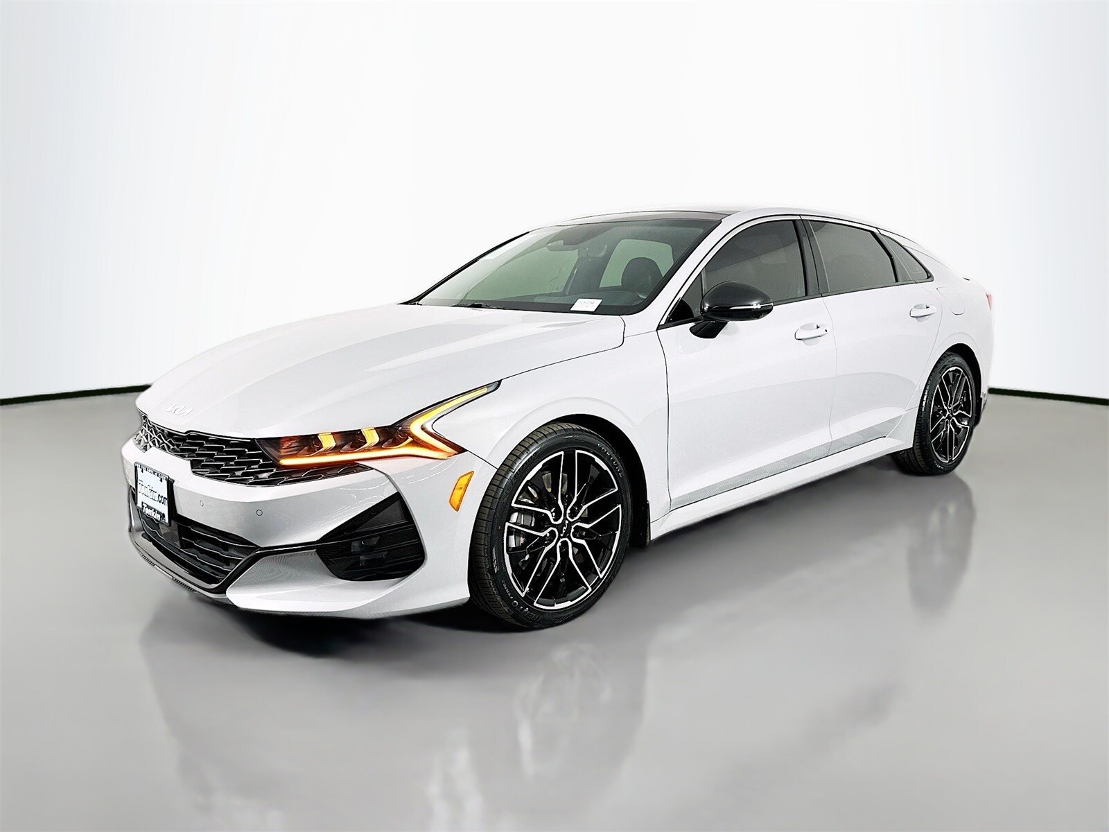 2024 Kia K5 GT photo 3