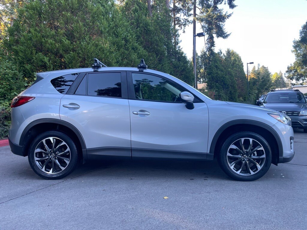 2016 Mazda CX-5 Grand Touring photo 3