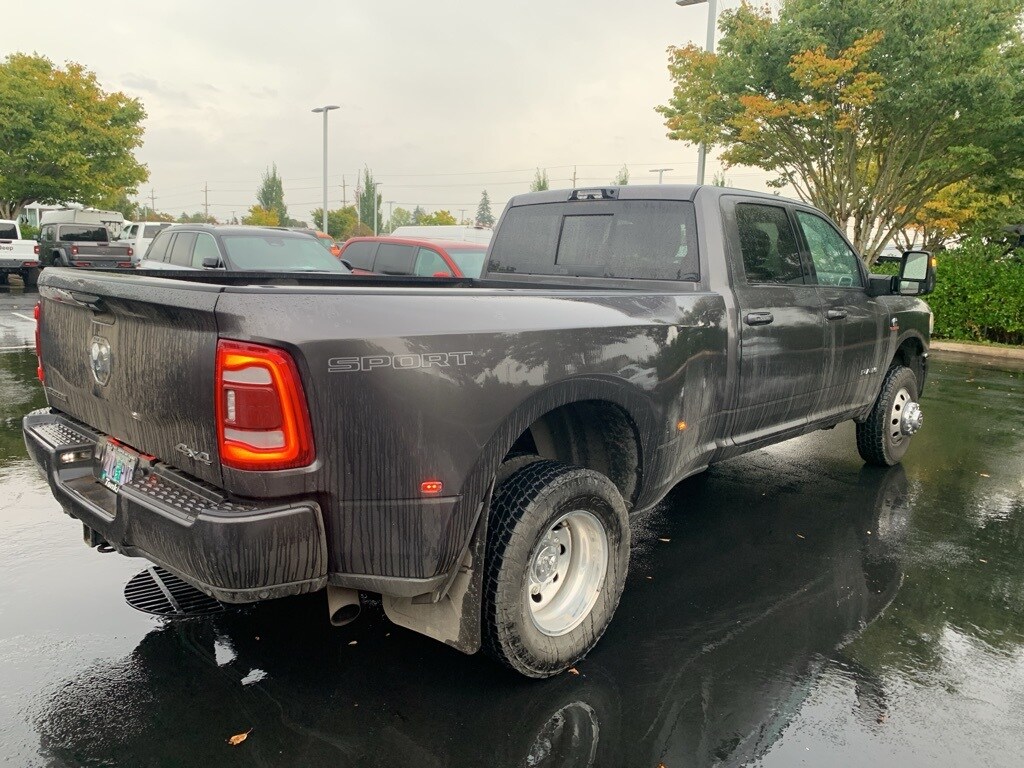 2023 Ram 3500 Big Horn photo 2