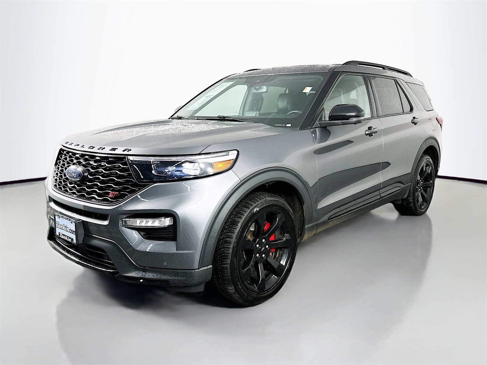 2023 Ford Explorer ST photo 3