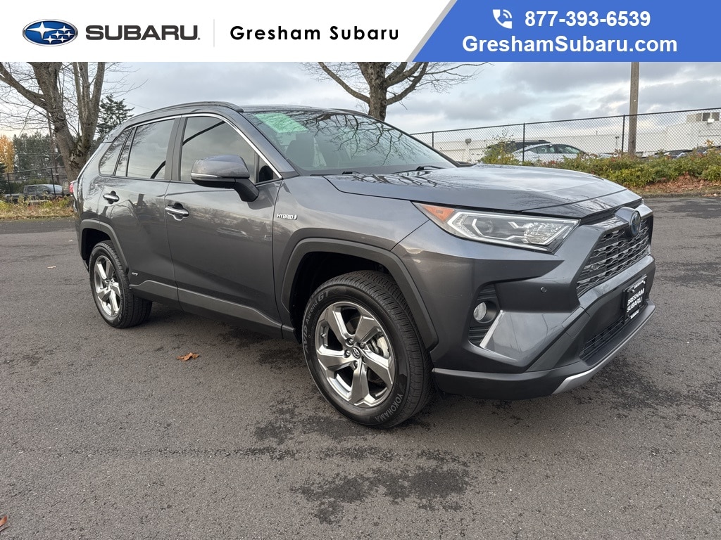 2019 Toyota RAV4 Limited's photo