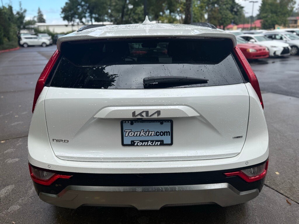 2023 Kia Niro EX Touring photo 4