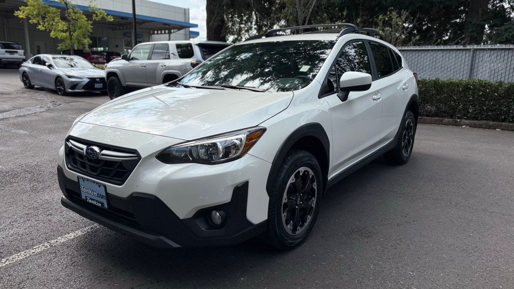 2022 Subaru Crosstrek Premium photo 2