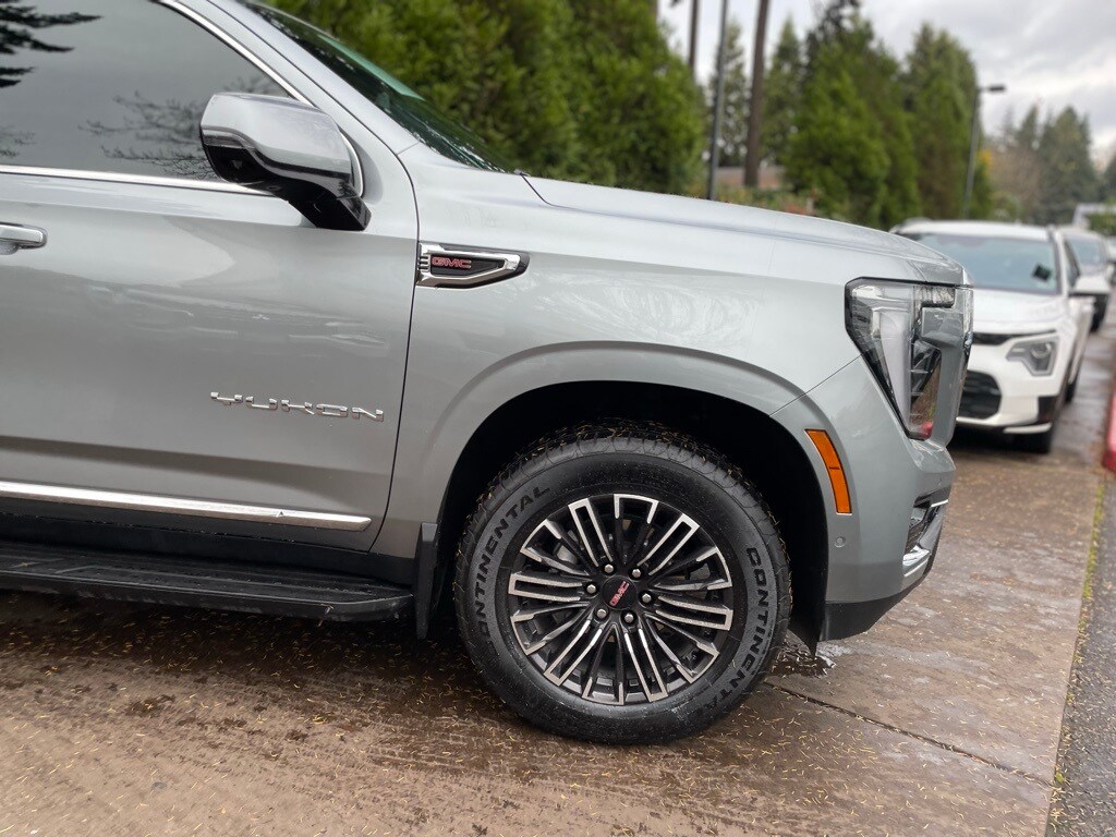 2025 Gmc Yukon photo 2