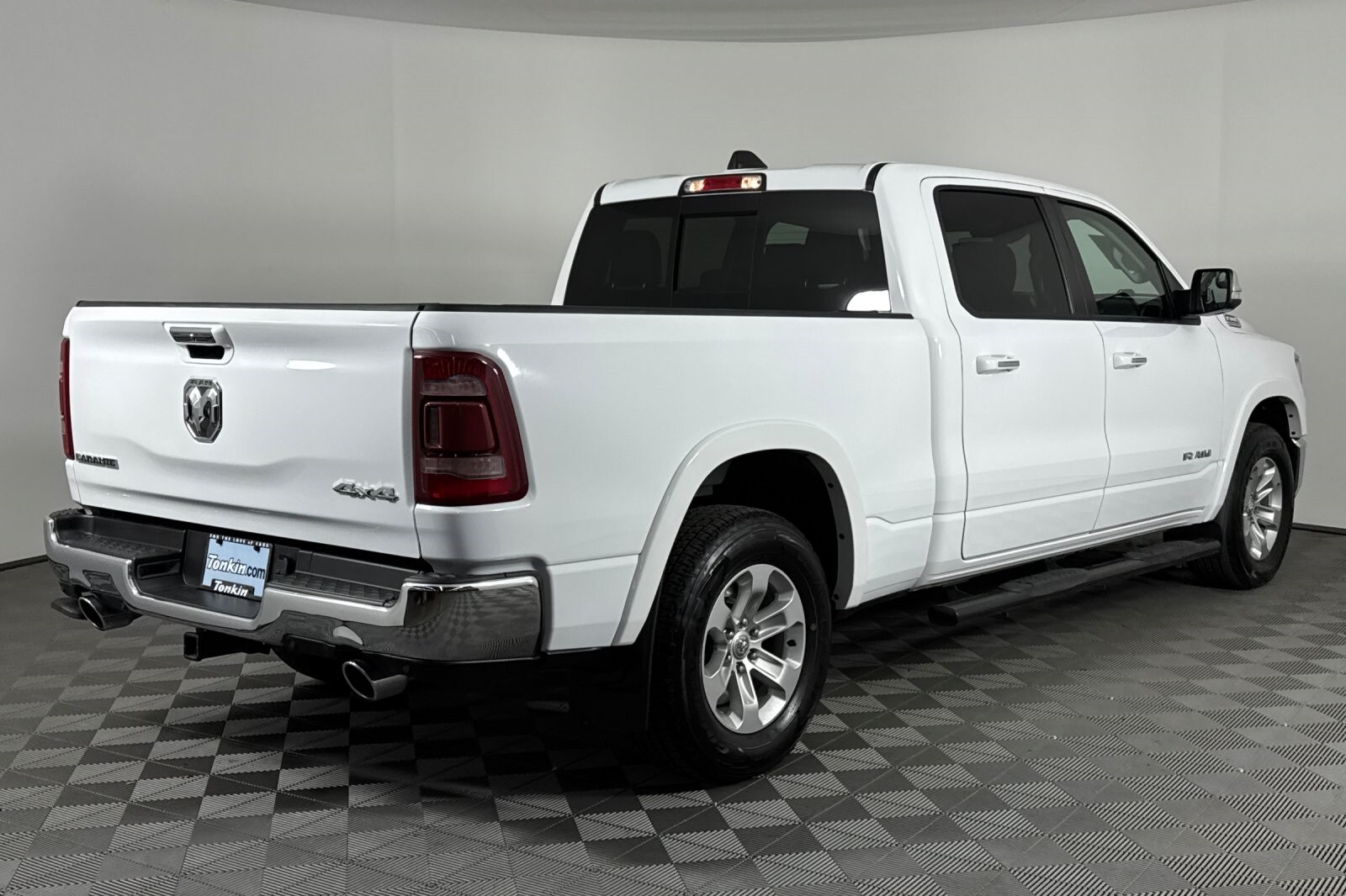 2022 Ram 1500 Laramie photo 4