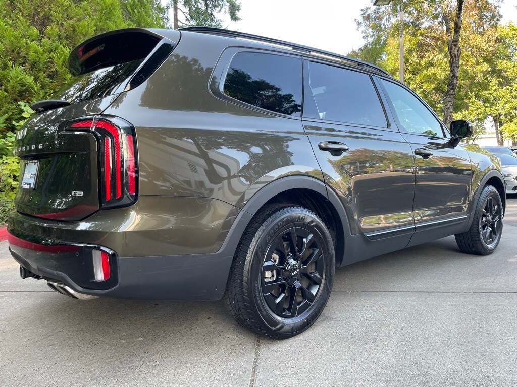 2024 Kia Telluride X-Pro photo 3