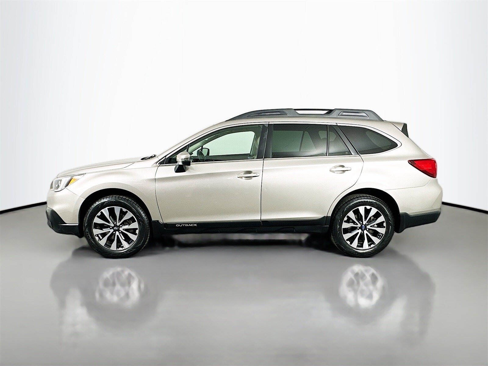 2017 Subaru Outback 2.5i photo 4
