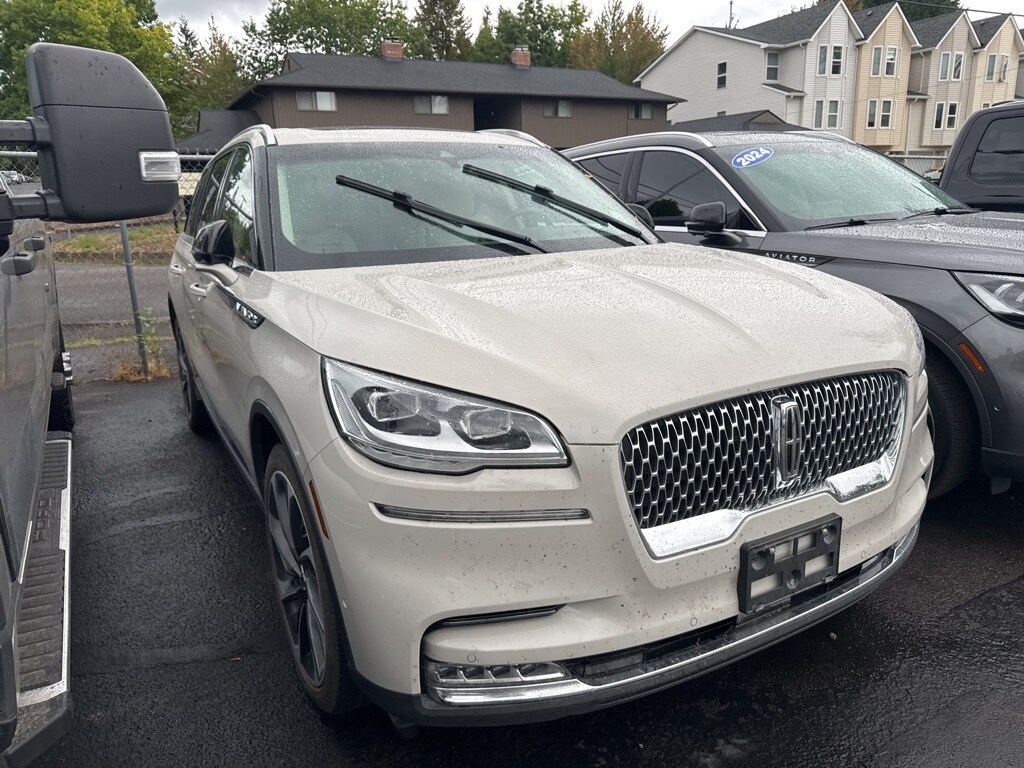 2023 Lincoln Aviator Reserve photo 3