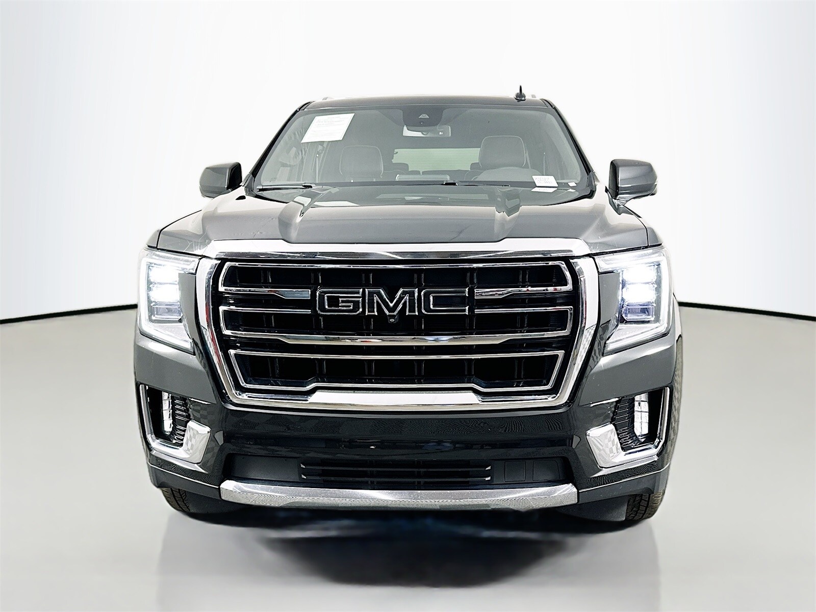 2023 Gmc Yukon XL SLT photo 2