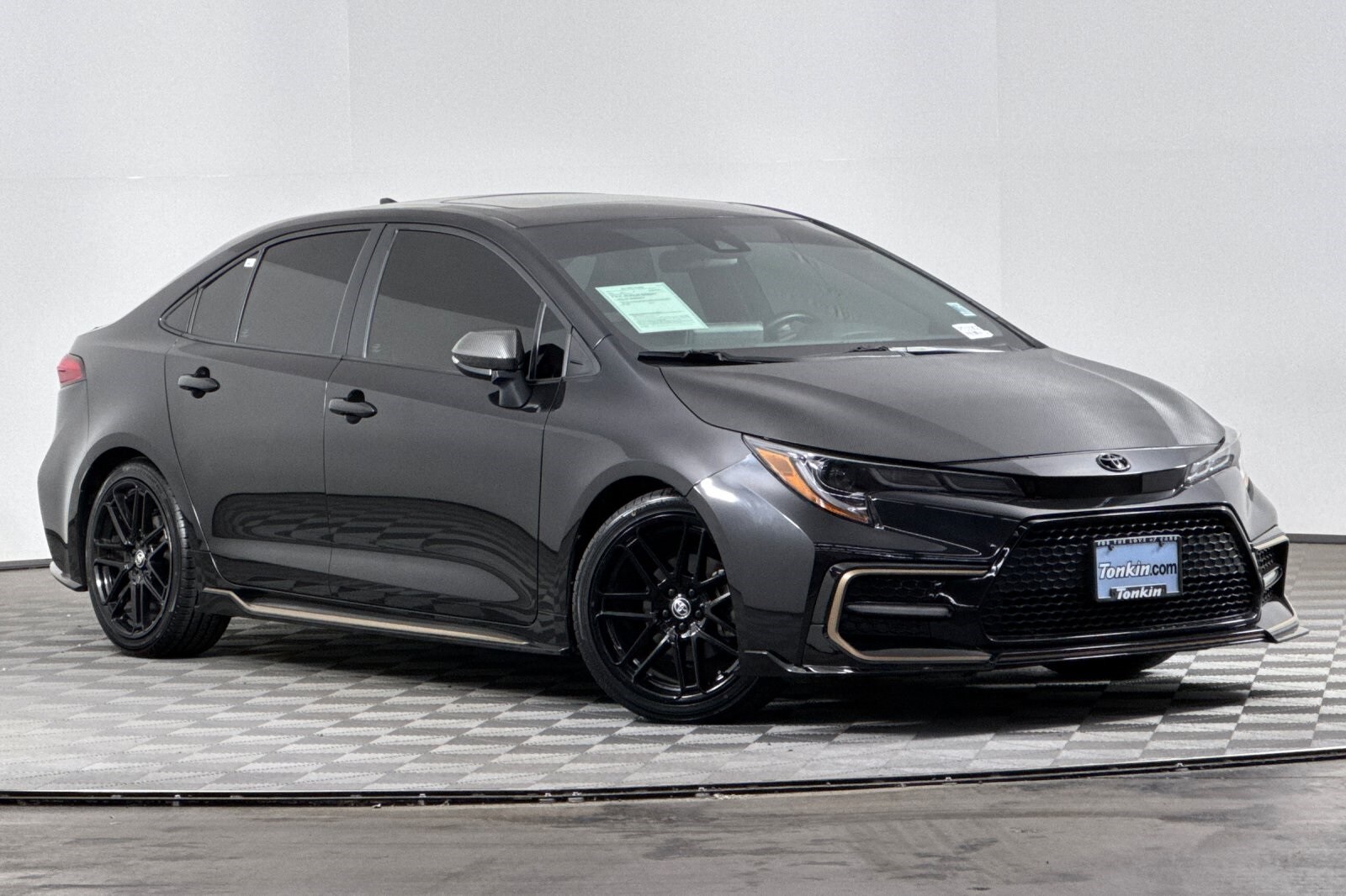 2021 Toyota Corolla XSE photo 2