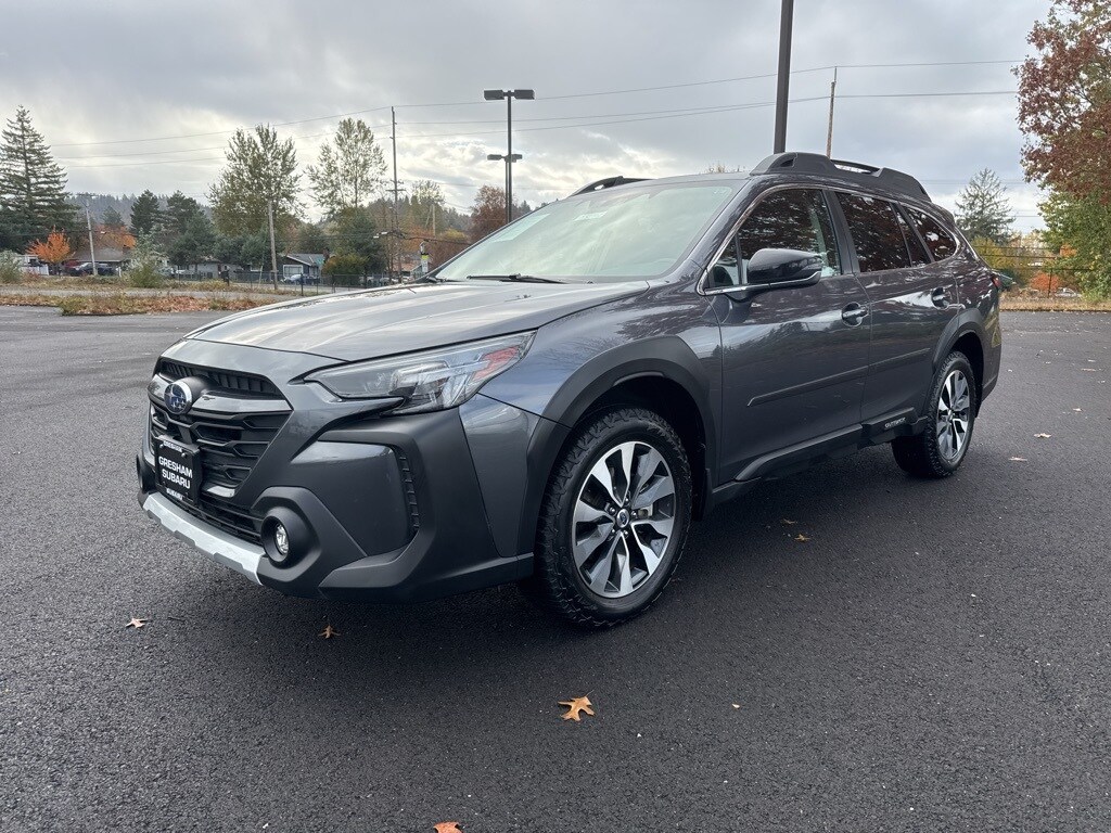 2023 Subaru Outback Limited photo 2