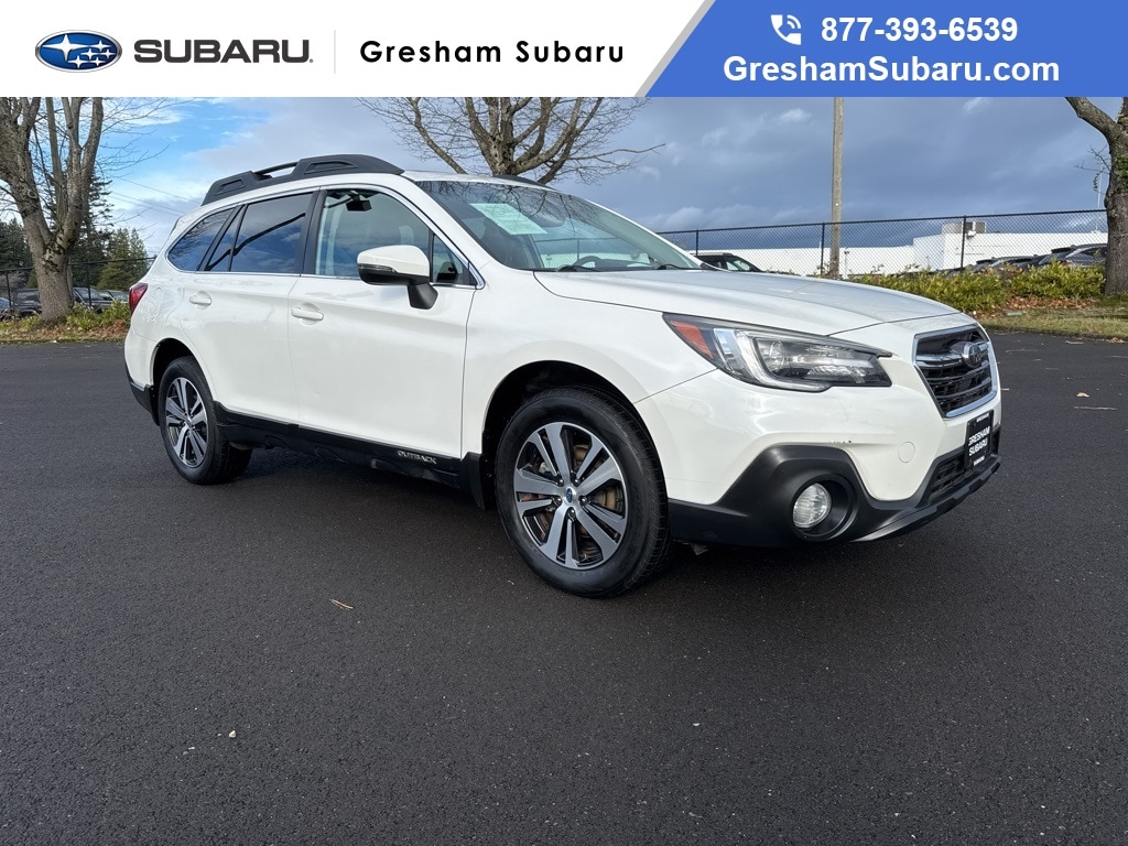 2019 Subaru Outback Limited's photo
