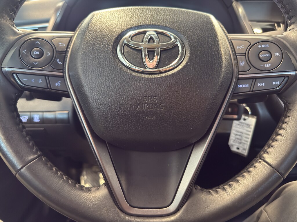 2024 Toyota Camry SE photo 3