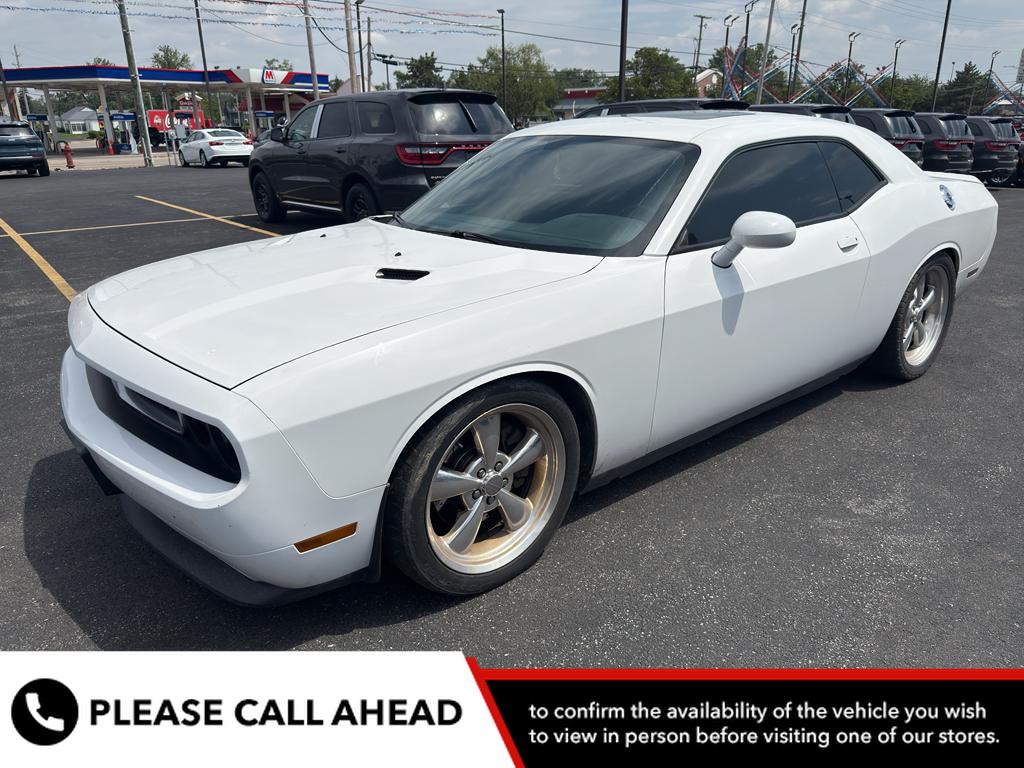 2011 Dodge Challenger R/T's photo