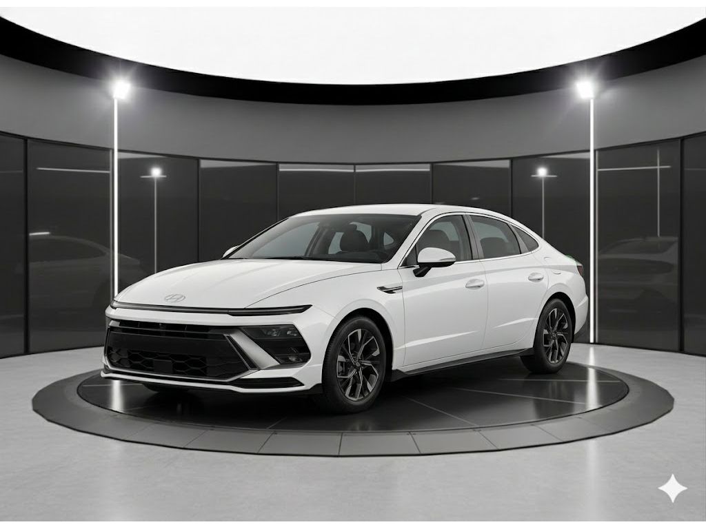 2025 Hyundai Sonata SEL - Photo 2
