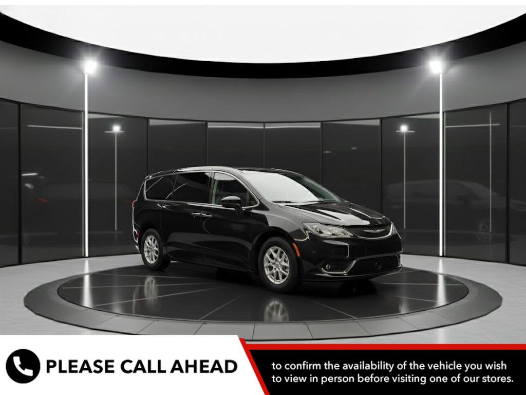 2023 Chrysler Voyager LX Van Passenger's photo