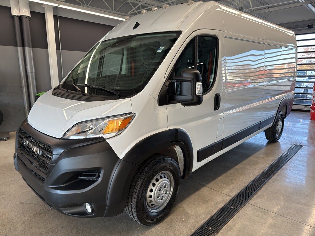 2025 Ram ProMaster 2500 photo 2