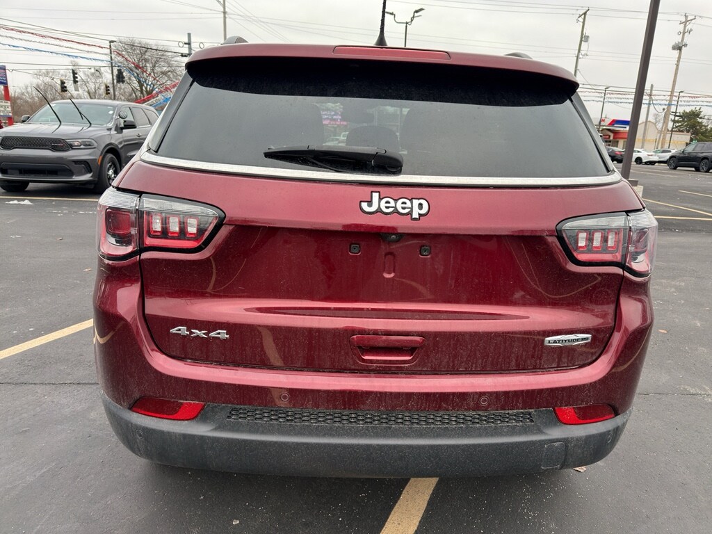 Used 2022 Jeep Compass Latitude Lux SUV