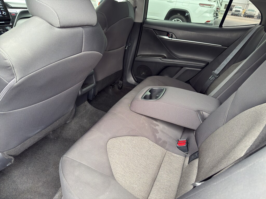 2023 Toyota Camry LE photo 2