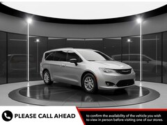 2026 Chrysler Pacifica SELECT Passenger Van