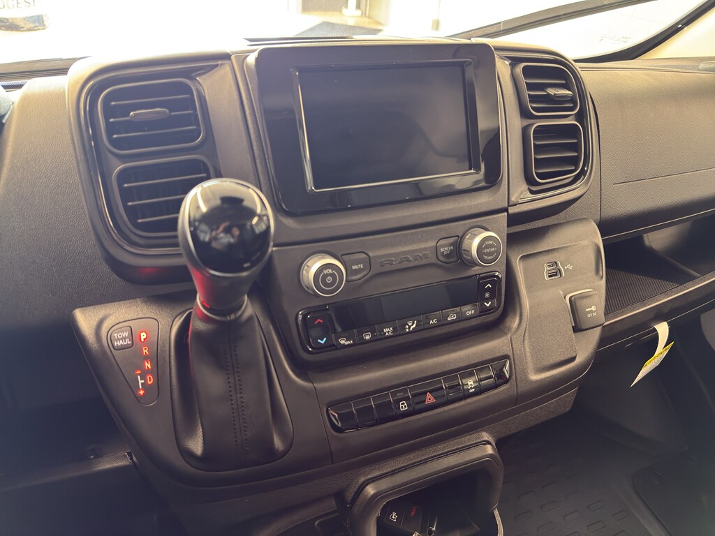 2025 Ram ProMaster 2500 photo 4